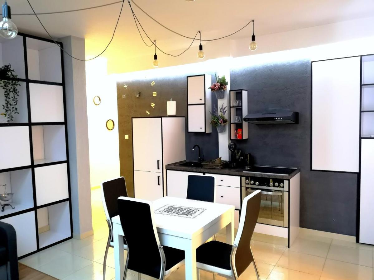 Easy Rent Apartments - Loft Lublin Bagian luar foto
